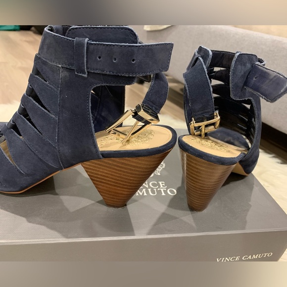 Vince camuto Elika sandals - Picture 3 of 3